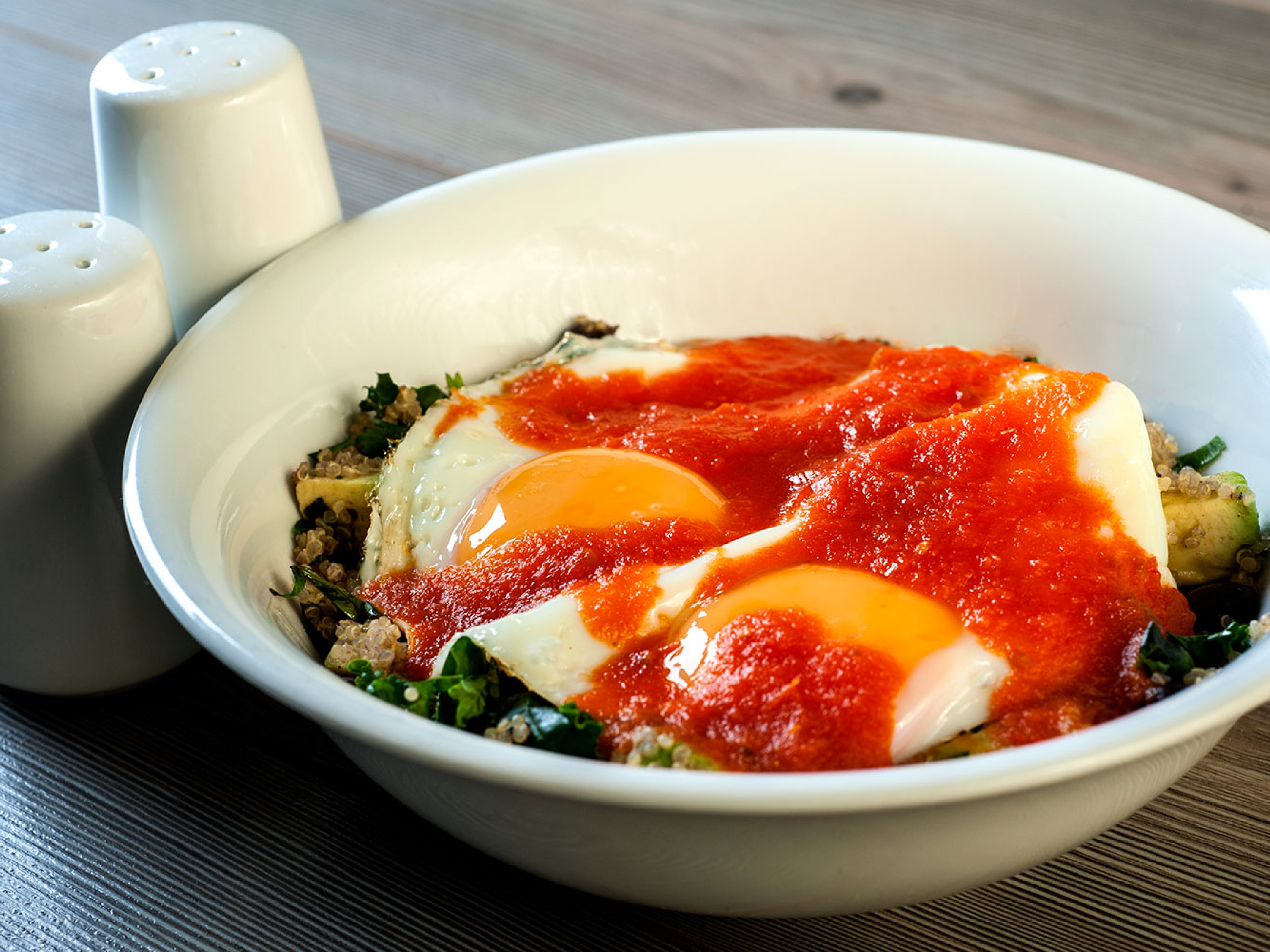 Rancheros Quinoa Bowl