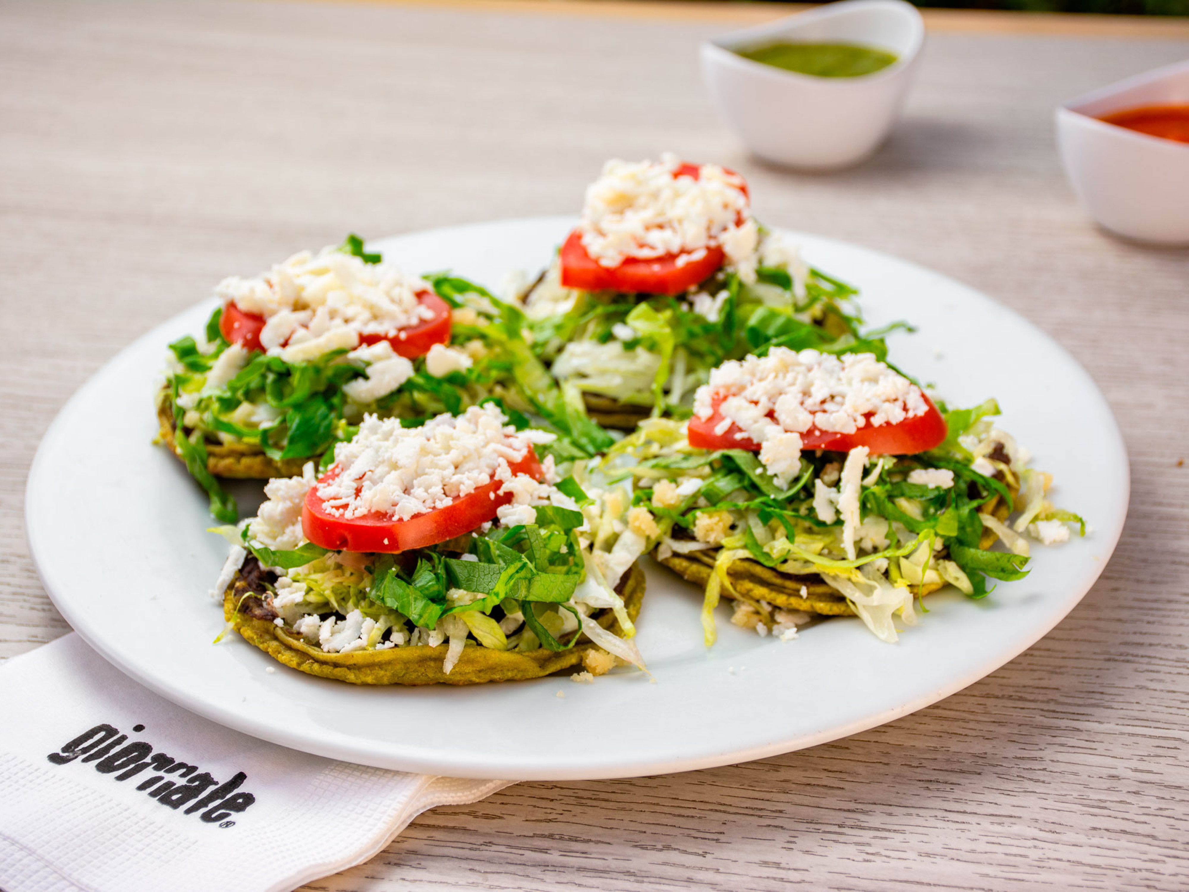 Sopes de masa de nopal